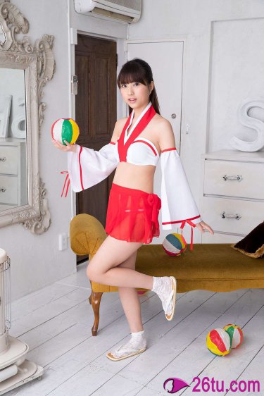 最年轻的小姨子
